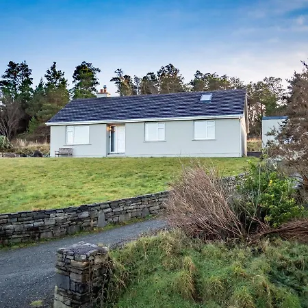 Sea View * Tully Cross